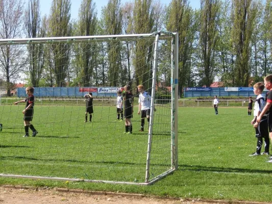 07.05.2016 SV 1924 M'bernsdorf vs. 1. FC Greiz II